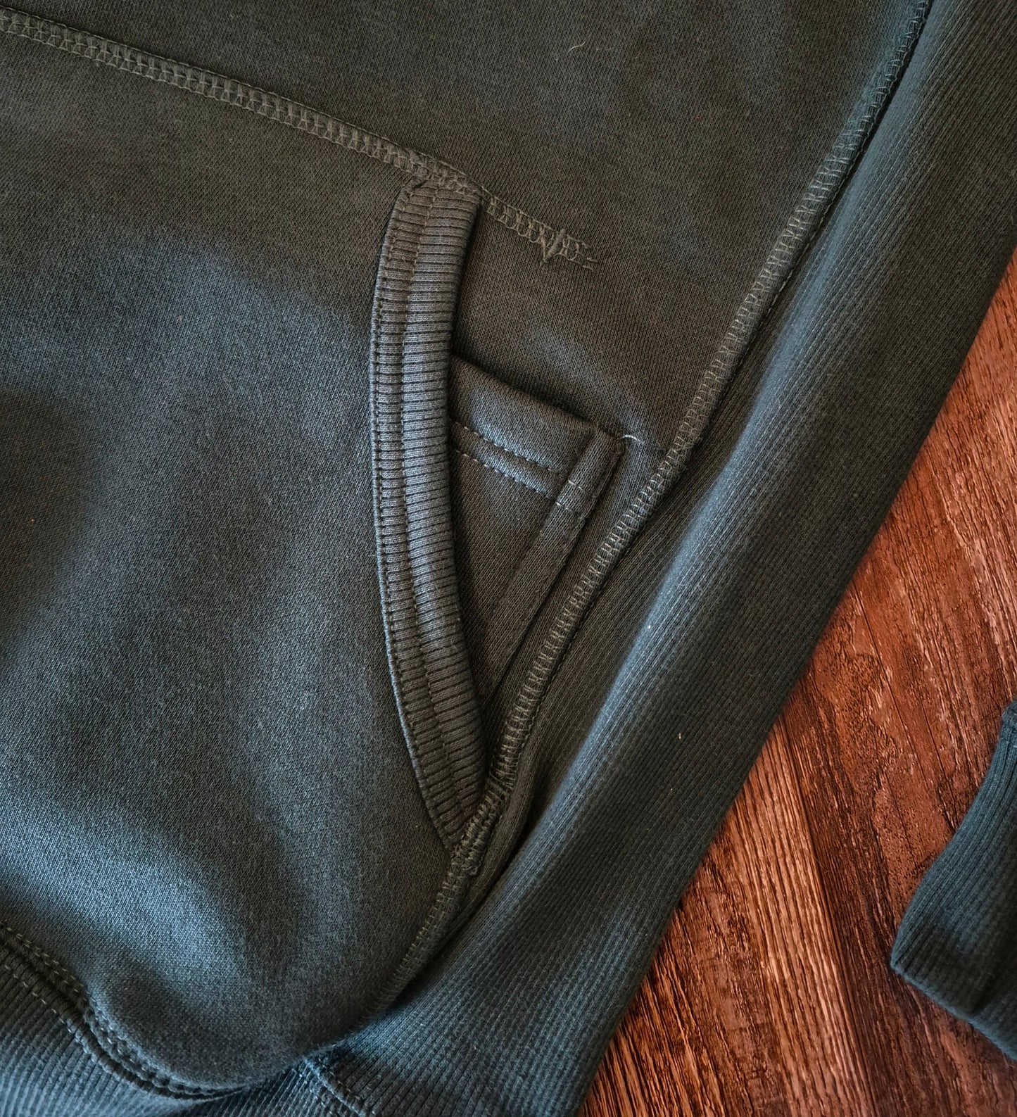 ARROWHEAD HOODIE