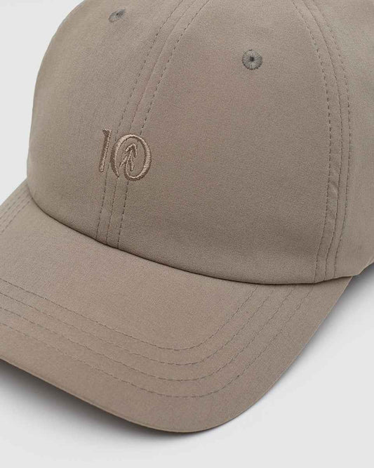 InMotion Peak Hat