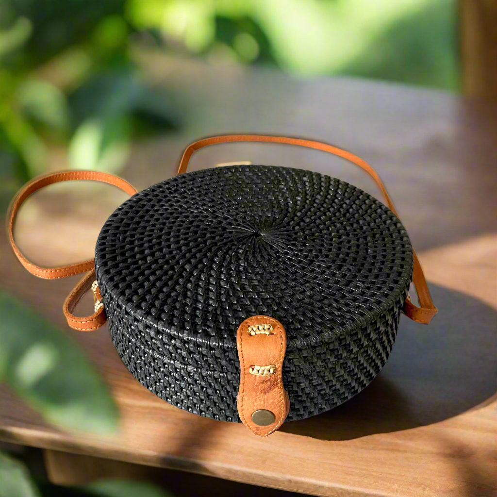 Round Rattan Purse - Black