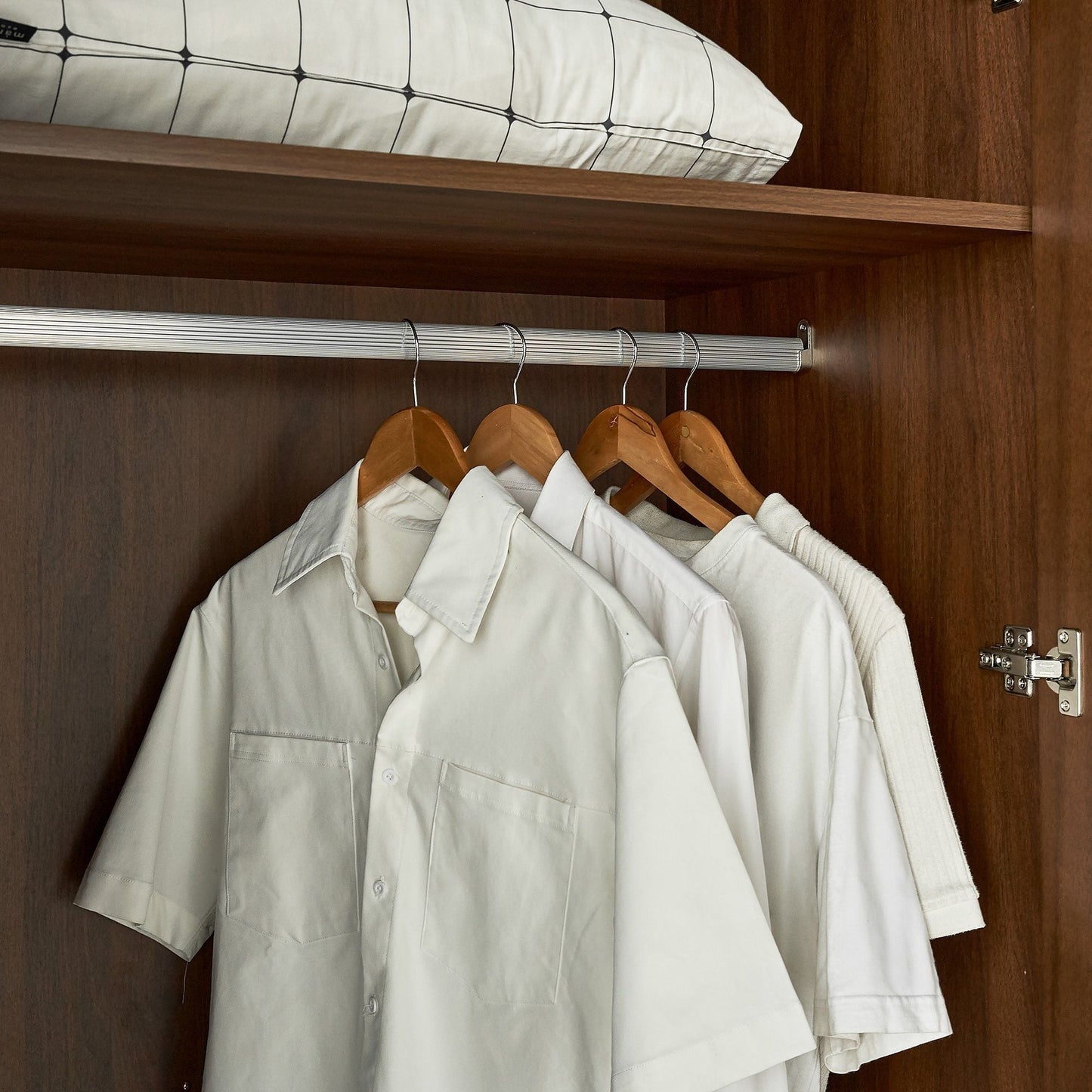 Hobro 301 Two-Door Wooden Wardrobe