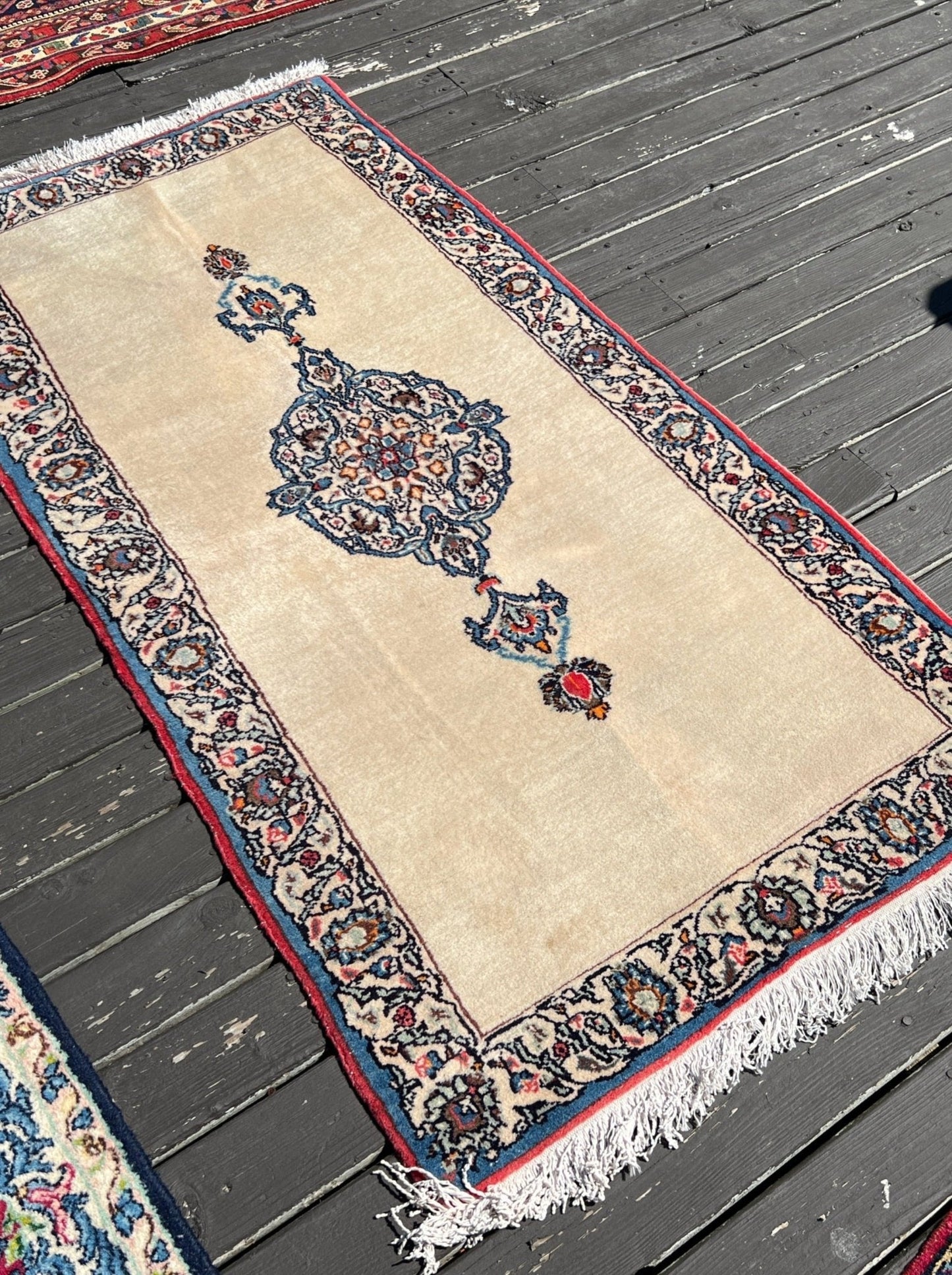 Persischer Kashan Teppich | 71 cm x 142 cm