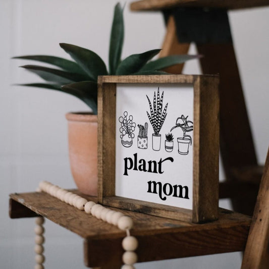 Plant Mom Wood Sign - AURABAGS SHOP