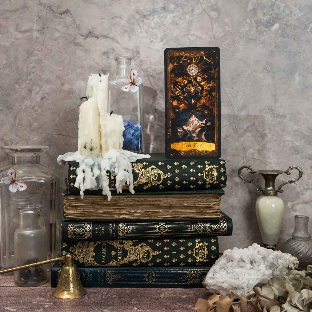 Wonderland Shadows Tarot Deck
