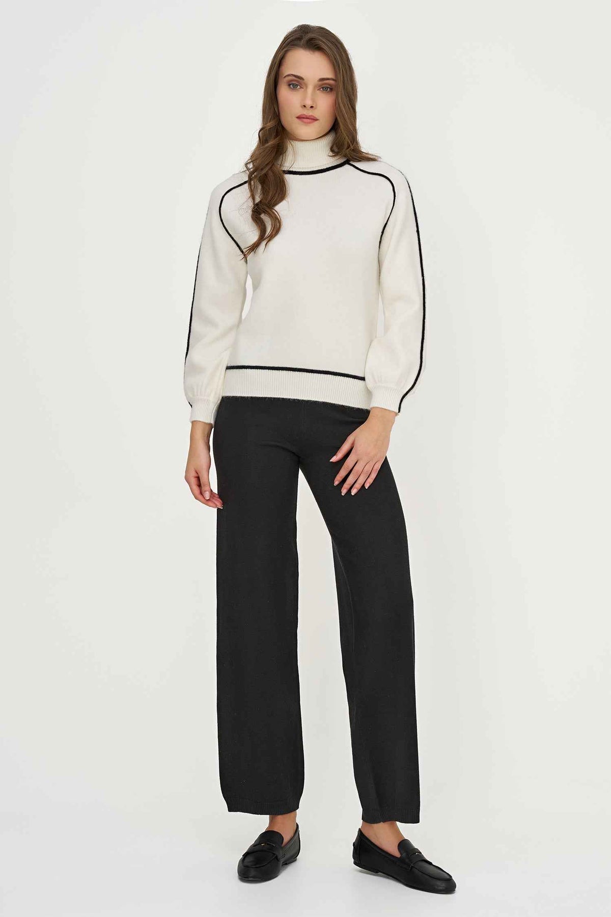 Women's Knit Pull-On Straight-Leg Pants
