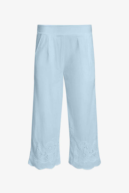 Women's Woven Capri Trousers