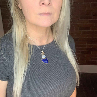 Celestial Harmony Necklace – Frost and Moonlight Collection