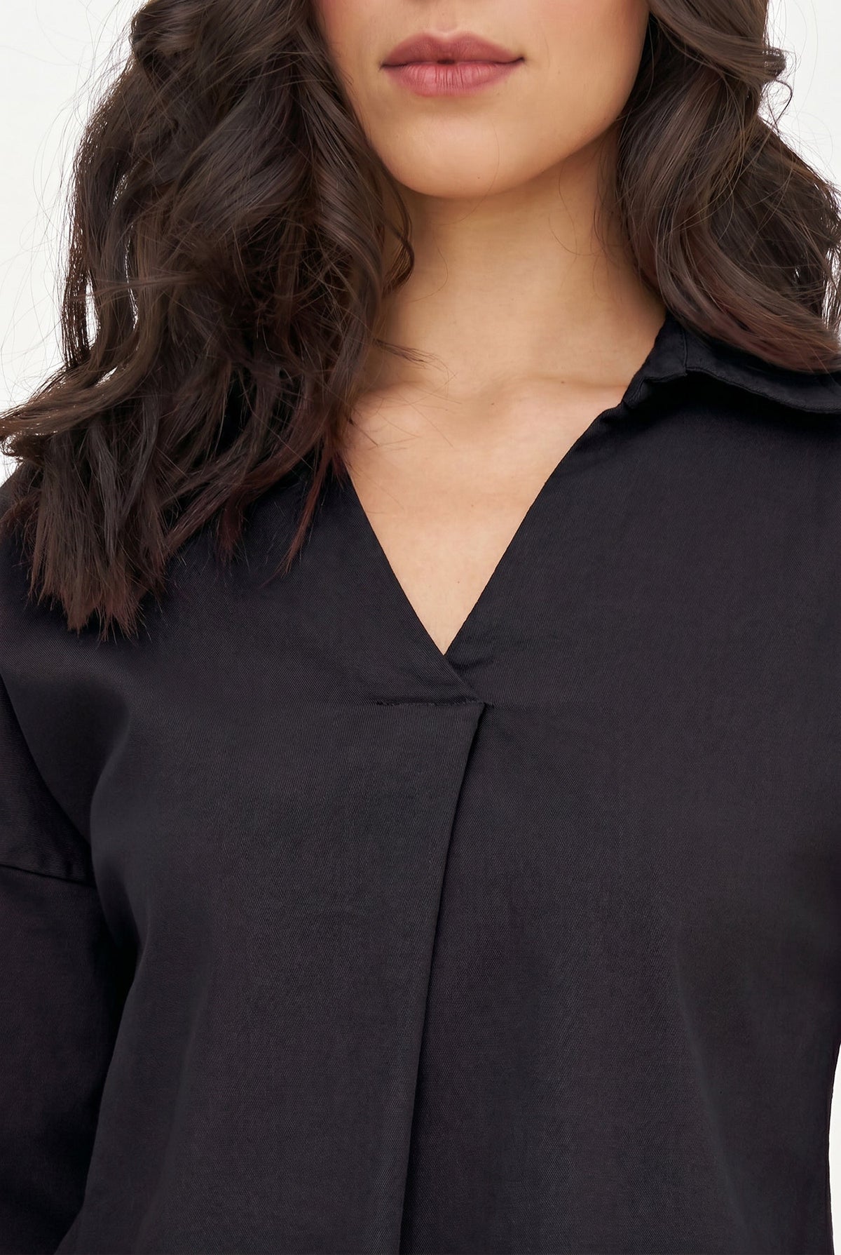Women's Collared V-Neck Tunic