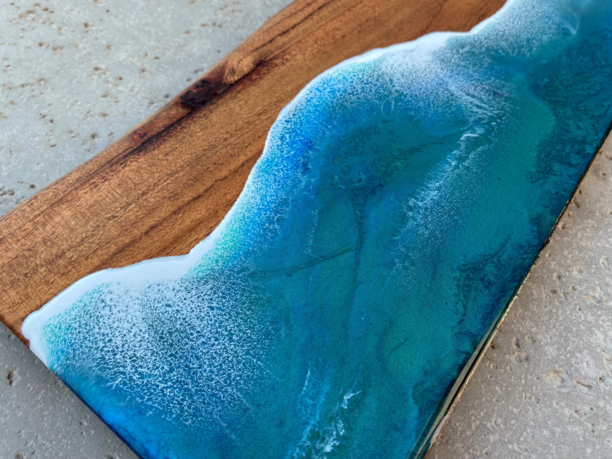 Rustic Wood Serving Board - AURABAGS SHOP