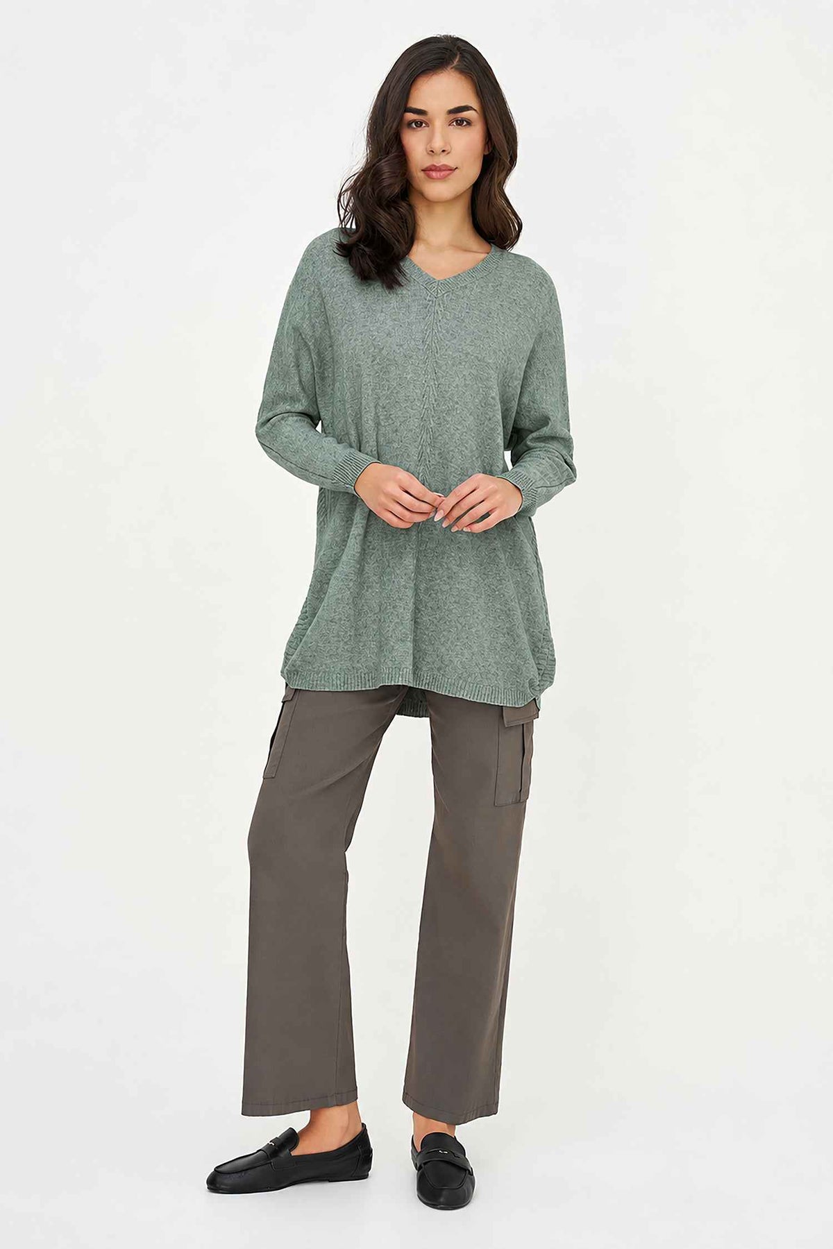 Women's Knit V-Neck Tunic Sweater with Long Sleeves