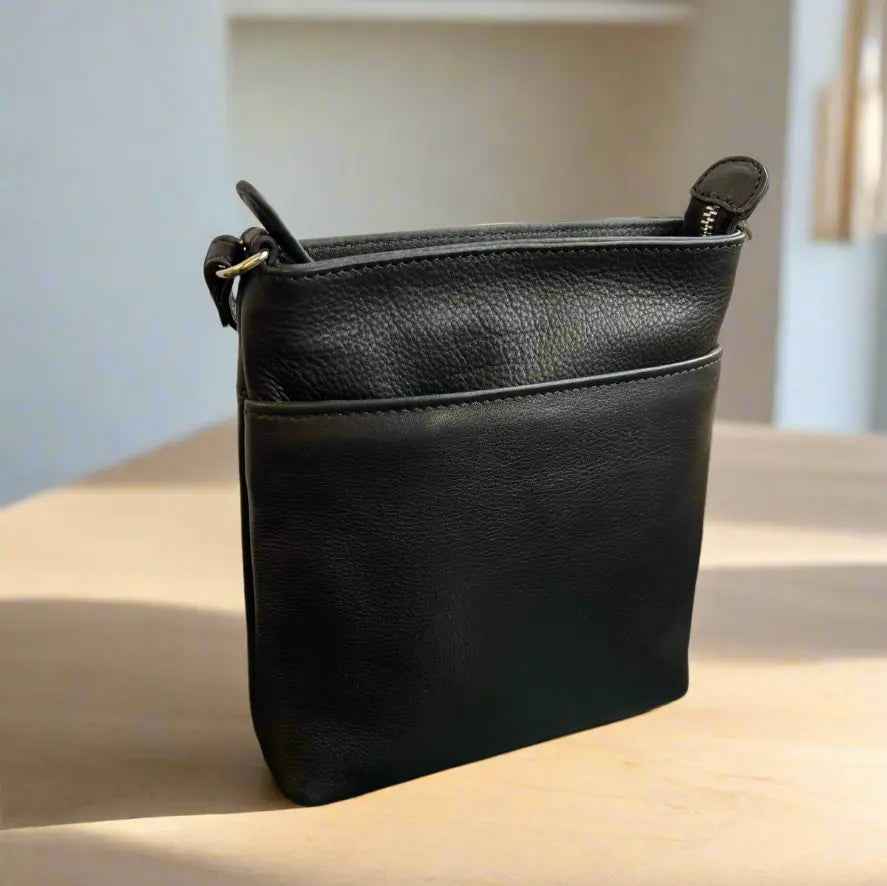 MET Women's Leather 3 Pocket Crossbody Bag