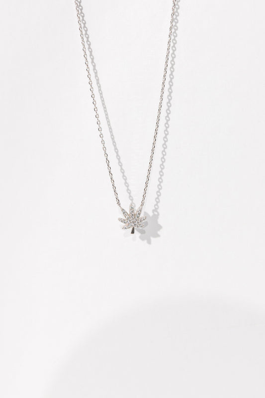 SILVER CANNABIS LEAF NECKLACE
