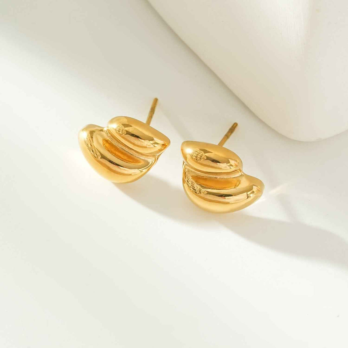 AISLA Gold: Contemporary Abstract Shaped Stud Earrings