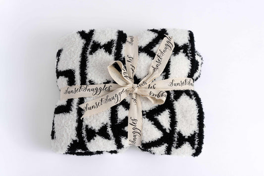 Black & White Diamond Tile Toddler Blanket