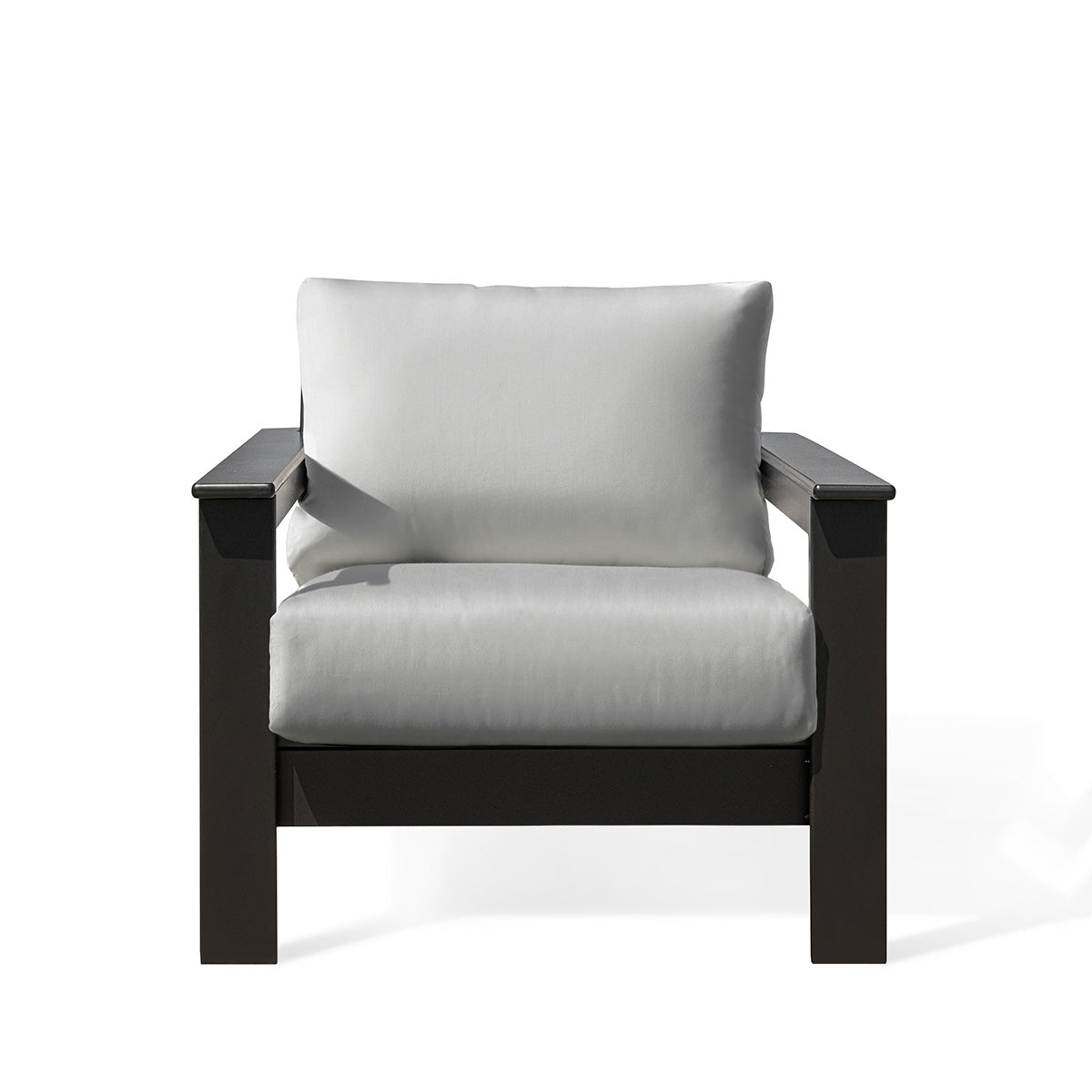 Hickory Polymer Outdoor Club Chair with Sunbrella® Cushions - AURABAGS SHOP