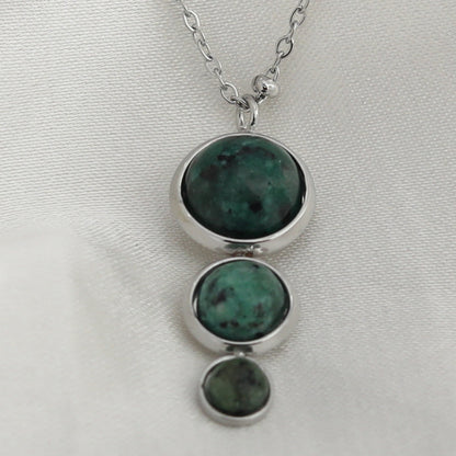 INDY: 3-Stone Pendant Silver Necklace