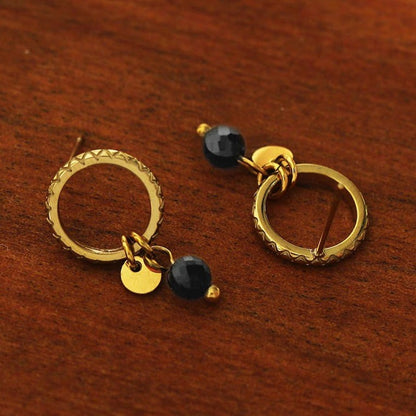 Style JAZMIN Black-Gold: Stud Earrings with Mini Charms