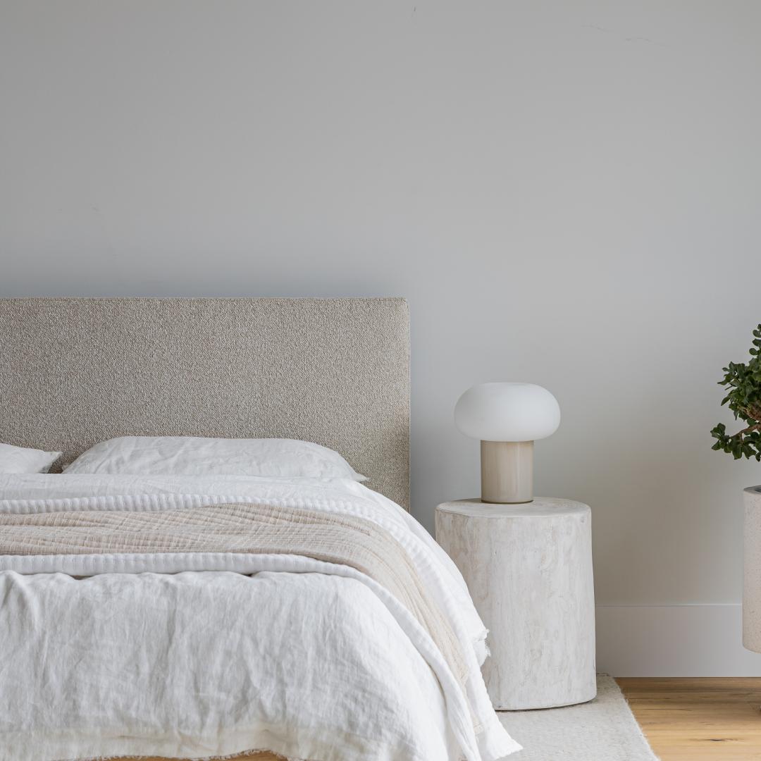 Luna Tool Free Upholstered King Bed - Beige