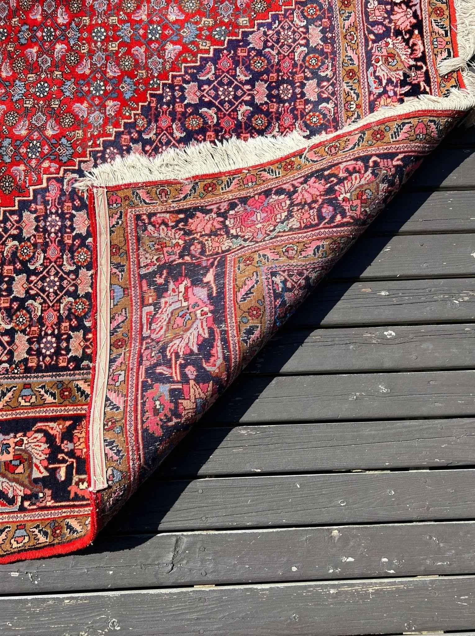 Persian Bidjar Rug | 7' 8" x 11' 8"