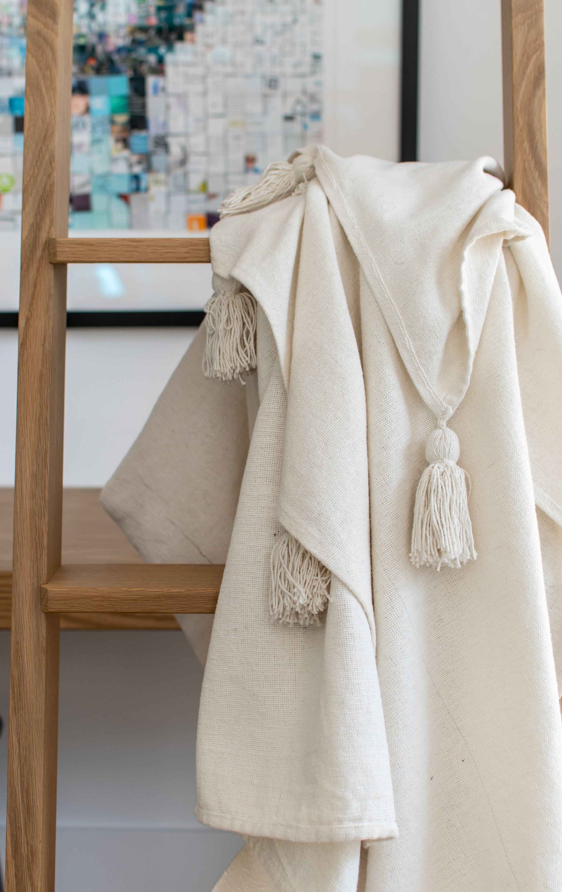 THROW BLANKET - FREYA