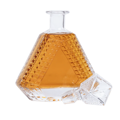 Triangle Whiskey Decanter – Handcrafted Glass Gift Set