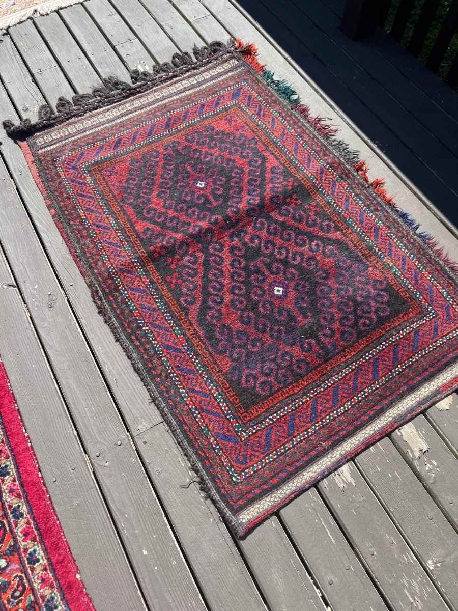 Antique Baluch Saddlebag | 2' 7" x 3' 11"