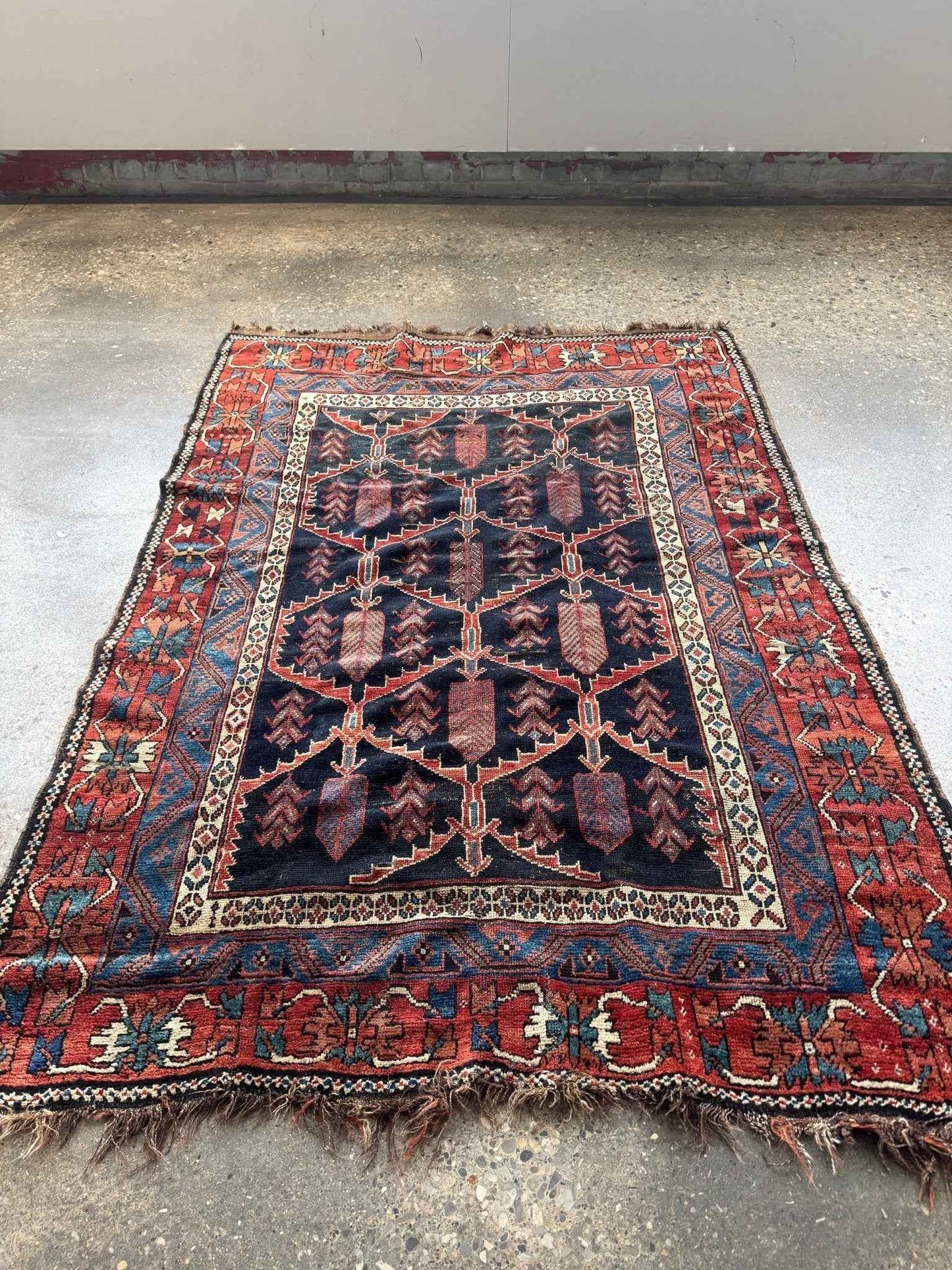 Antique Persian Bakhtiari Rug | 5' x 7’ 4"