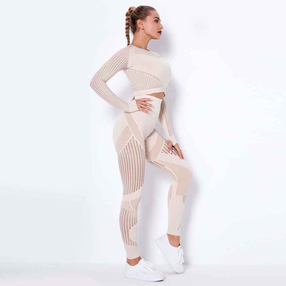 Women’s Seamless Knitted Long-Sleeve Yoga Set – Absorbent Workout Activewear