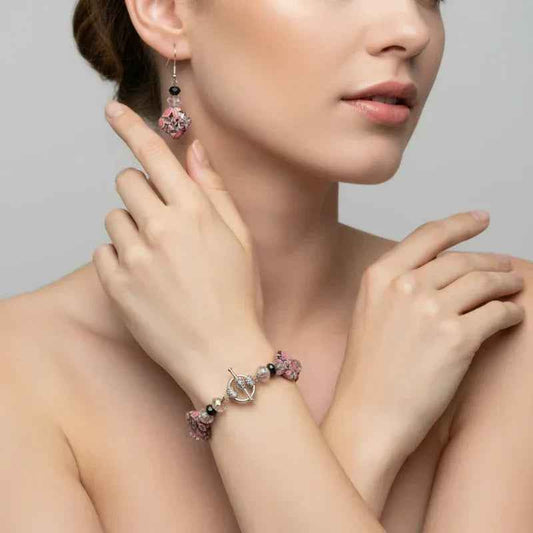 Bracelet et boucle d'oreille rose
