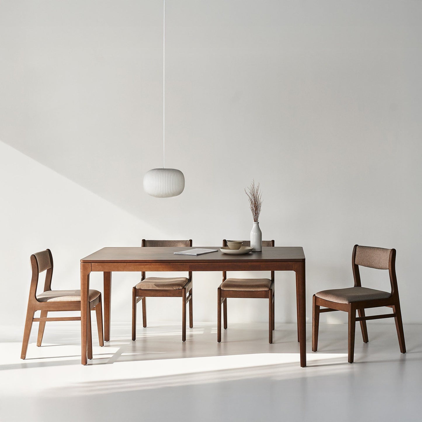 Hobro Natural Rubberwood Dining Chair