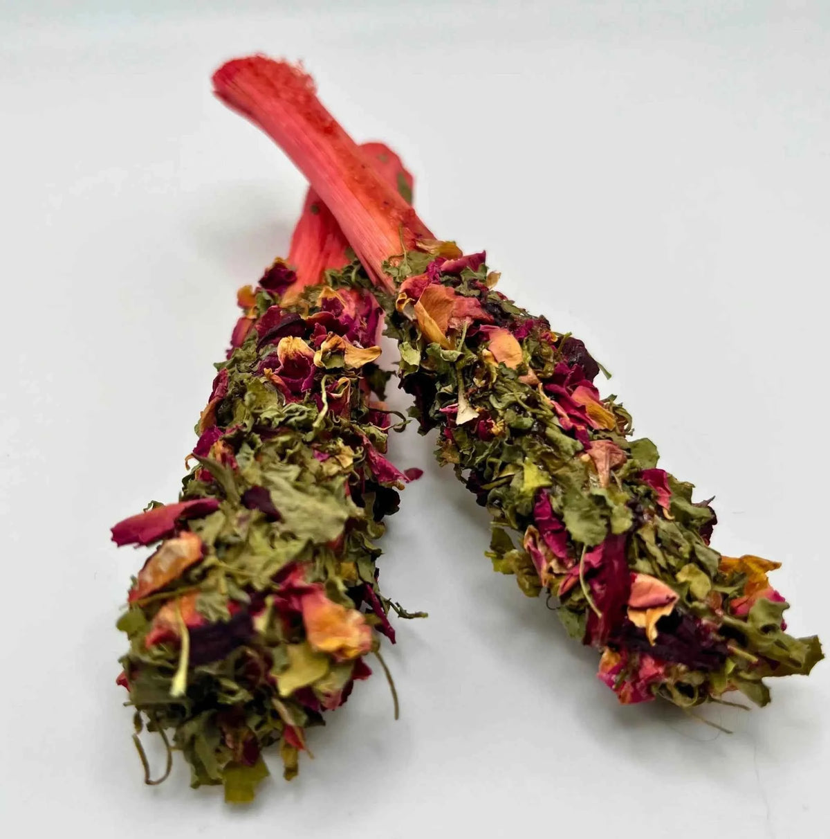 Floral-Dipped Sweet Bamboo Sticks