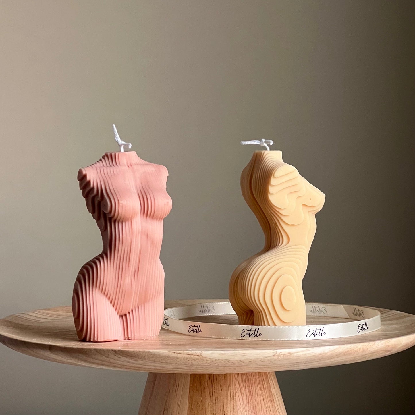 Geometrische Frauen Torso Kerze: Handgemachte Vegane Sojawachs Skulptur
