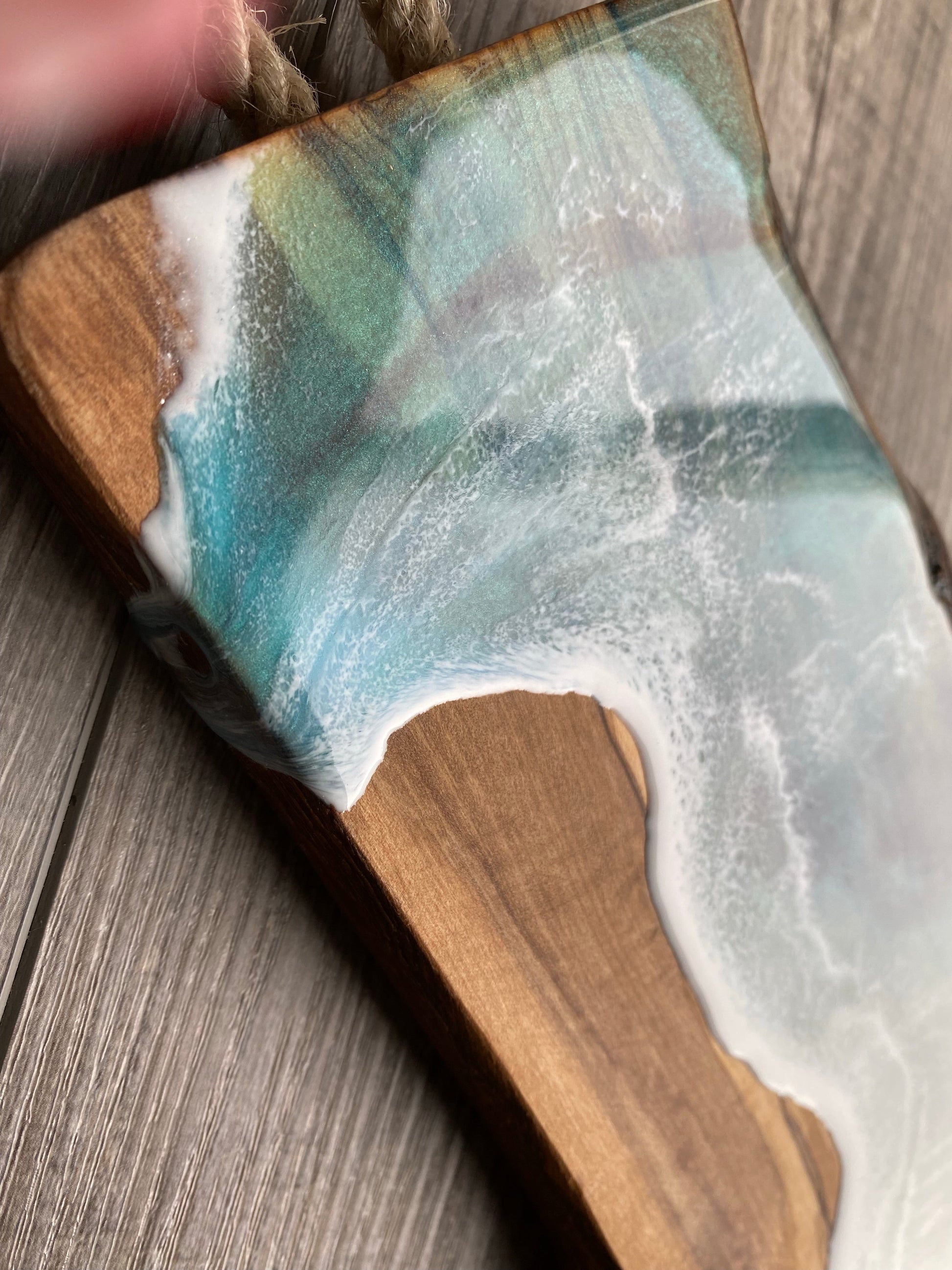 Olive Wood Charcuterie Board - AURABAGS SHOP