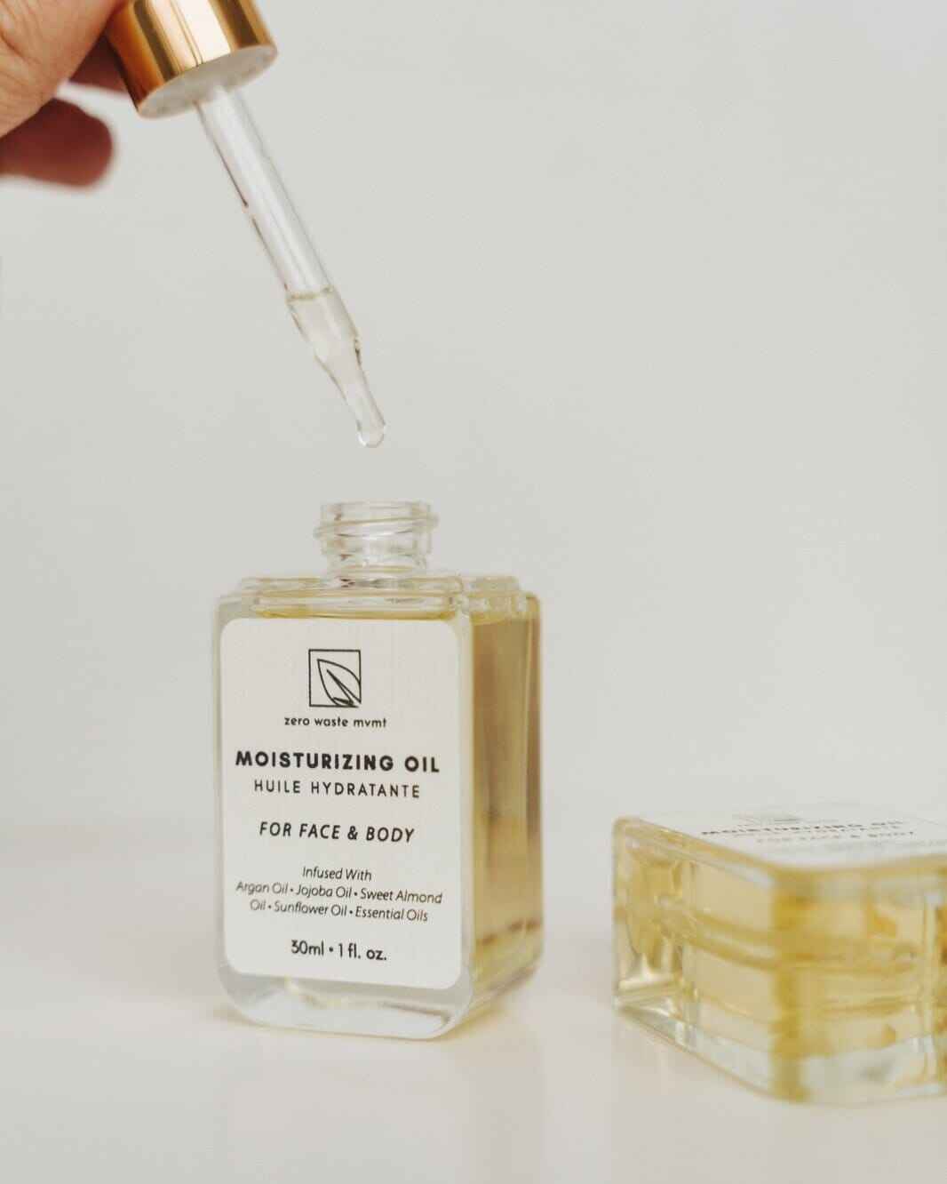 Moisturizing Oil