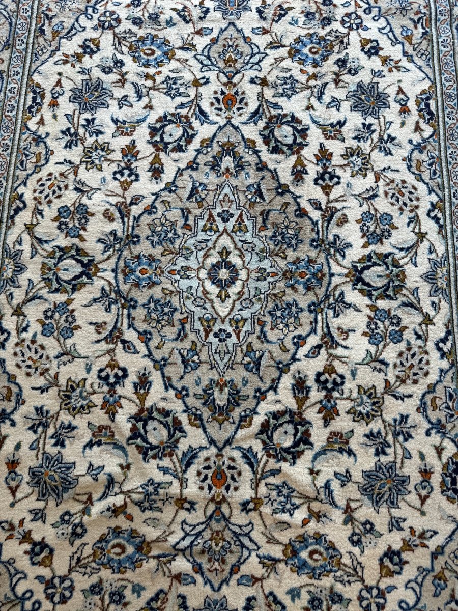 Perisan Kashan Rug | 4' 10" x 7' 10"