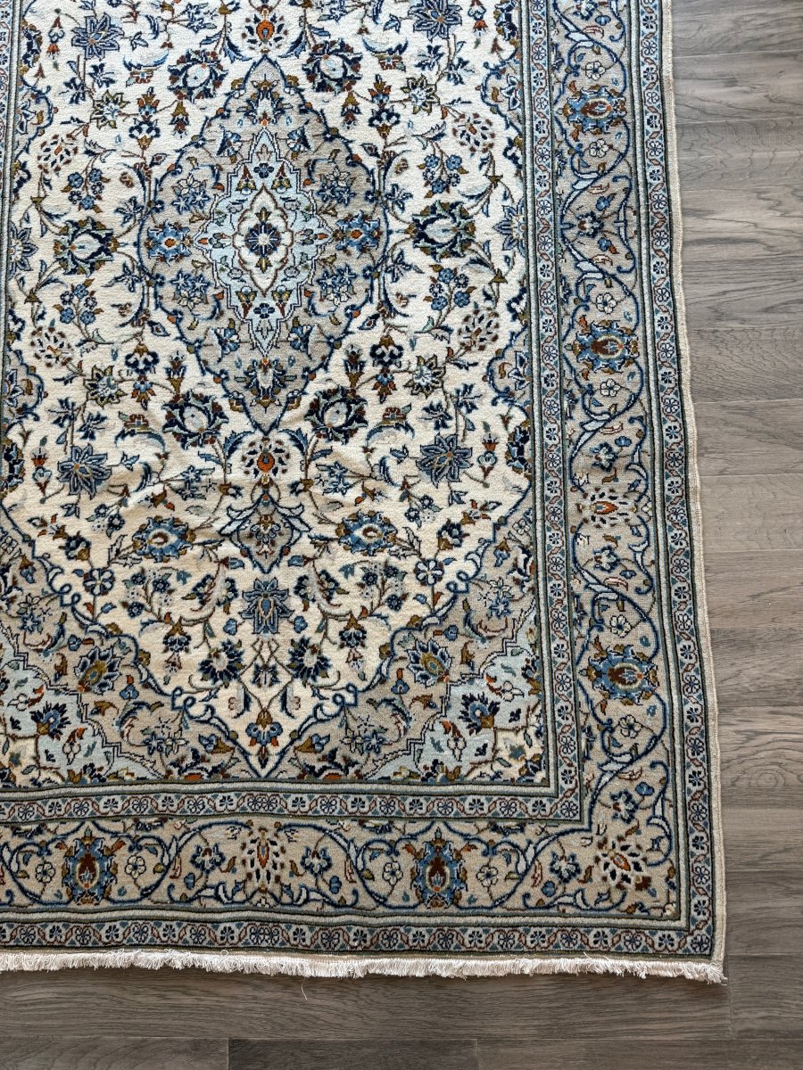 Perisan Kashan Rug | 4' 10" x 7' 10"