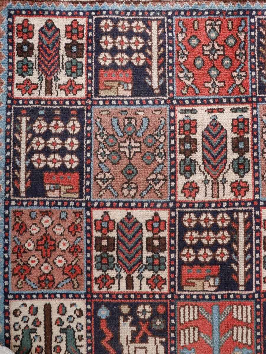 Persian Bakhtiar Rug | 4' 3" x 8' 6"