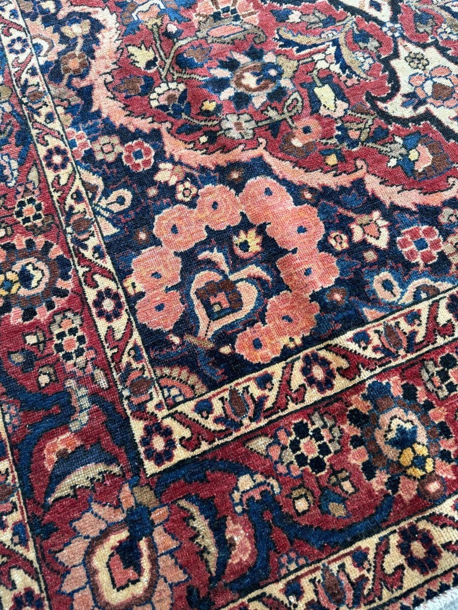 Persian Bakhtiar Rug | 4' 7" x 6' 9"