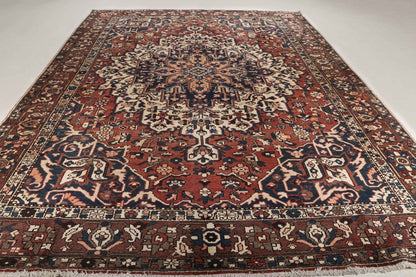 Persian Bakhtiari Rug | 9' 10" x 12' 9"