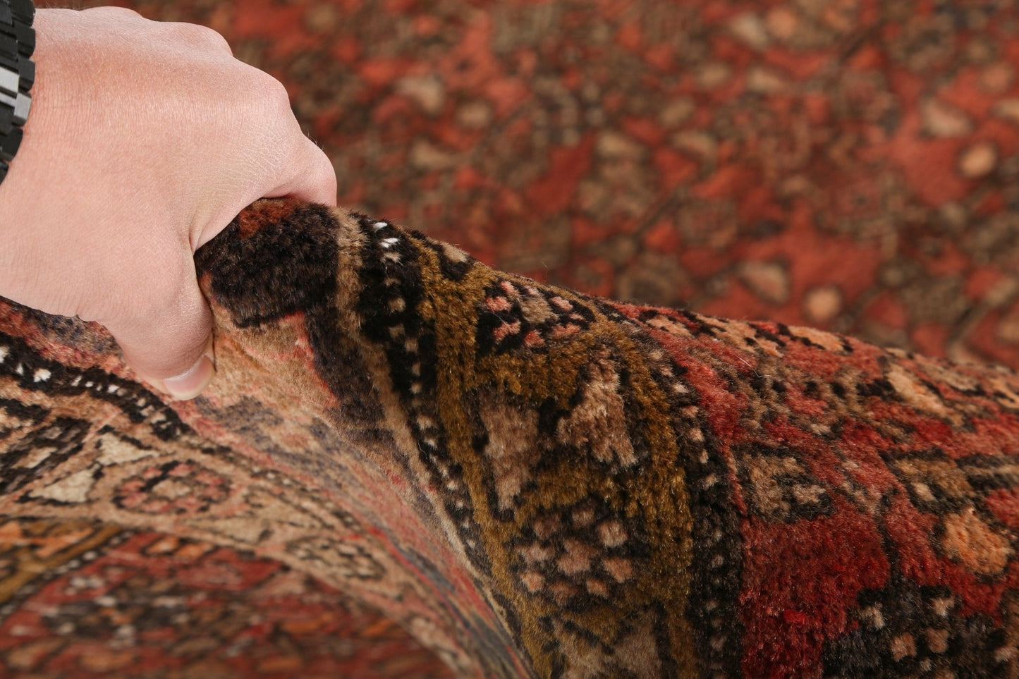 Persian Bidjar Rug | 4' 2" x 5' 9"