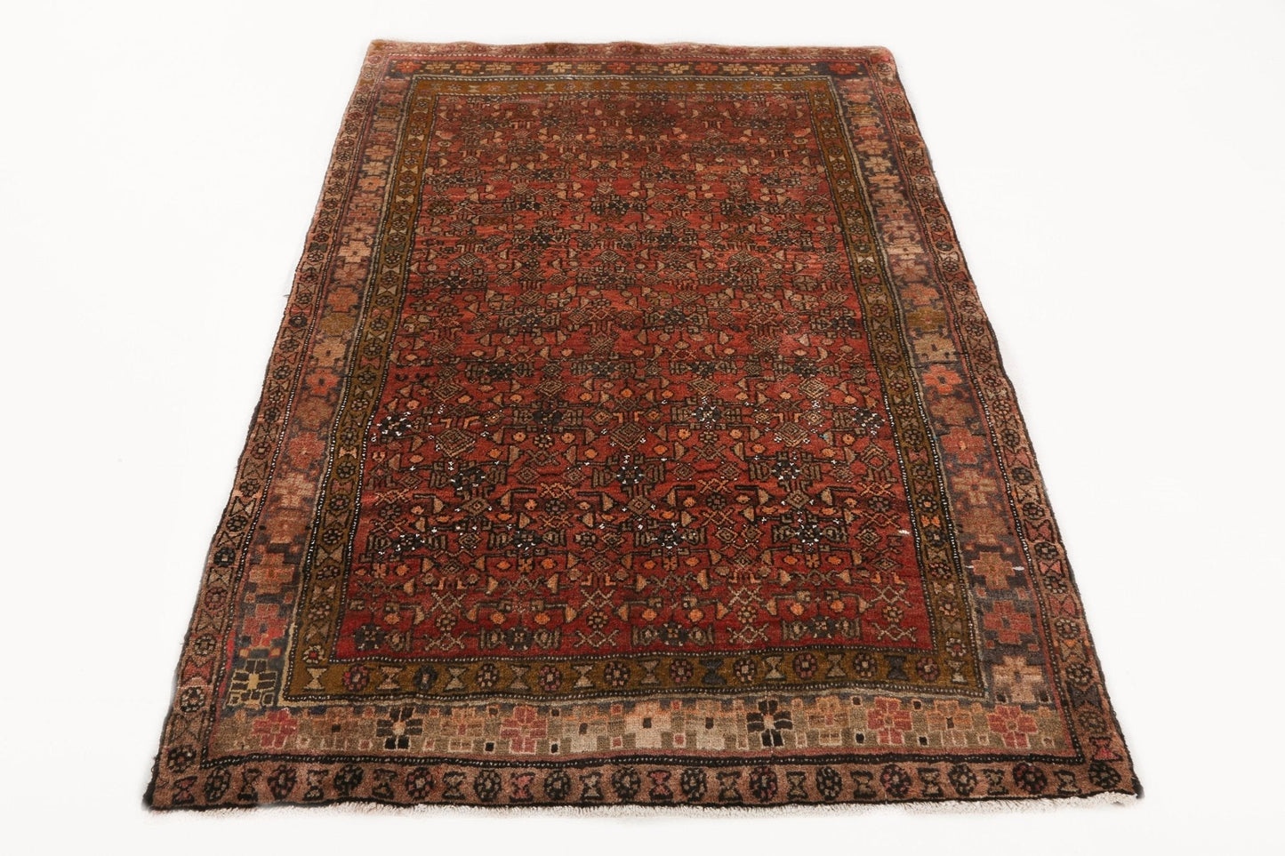 Persian Bidjar Rug | 4' 2" x 5' 9"