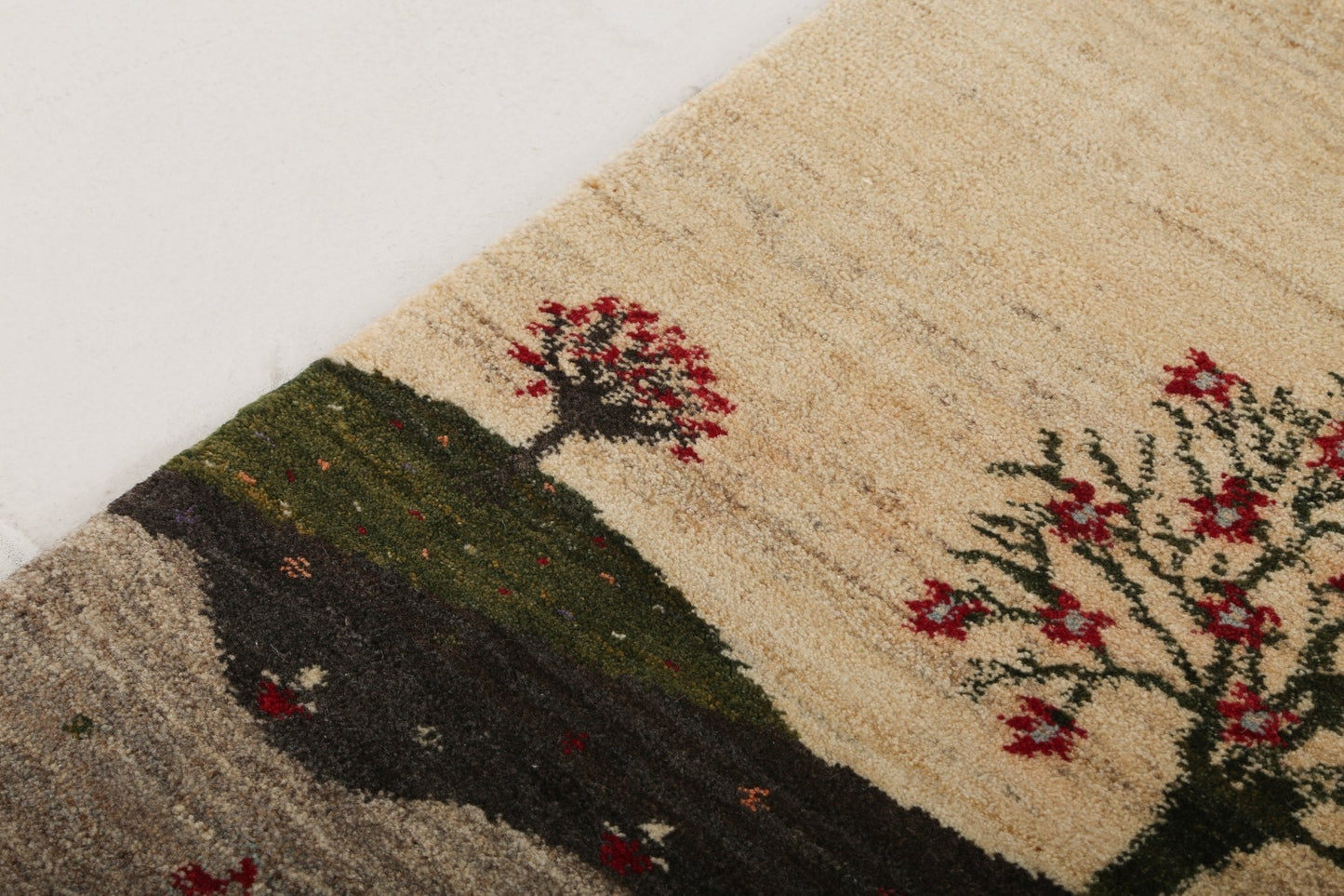 Persian Gabbeh Rug | 2' 9" x 4' 3"