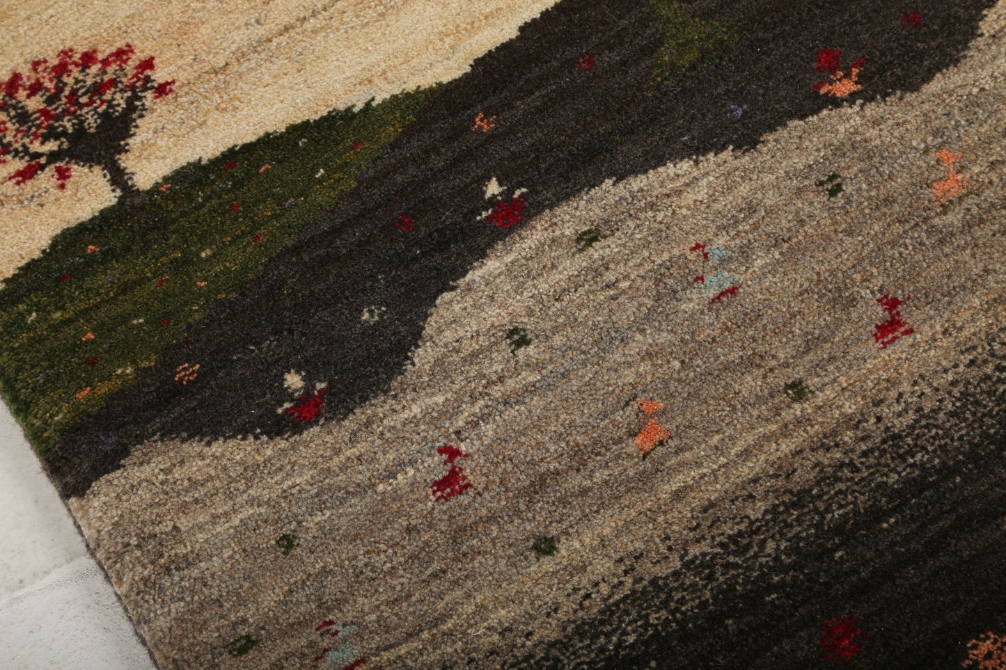 Persian Gabbeh Rug | 2' 9" x 4' 3"