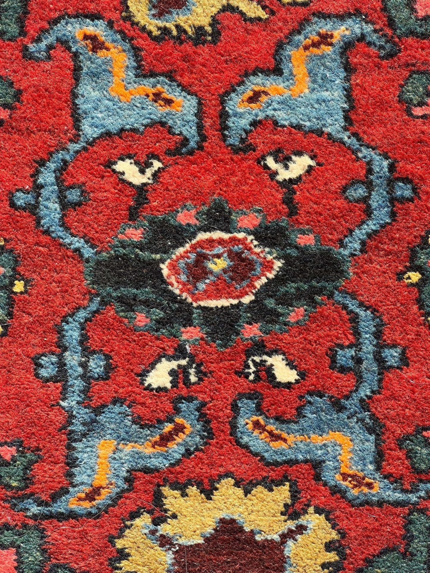 Persian Hamadan Rug | 4' 1" x 6' 6"
