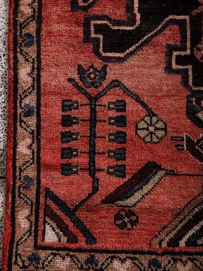 Persian Hamedan Runner Rug | 2' 9” x 9' 1"