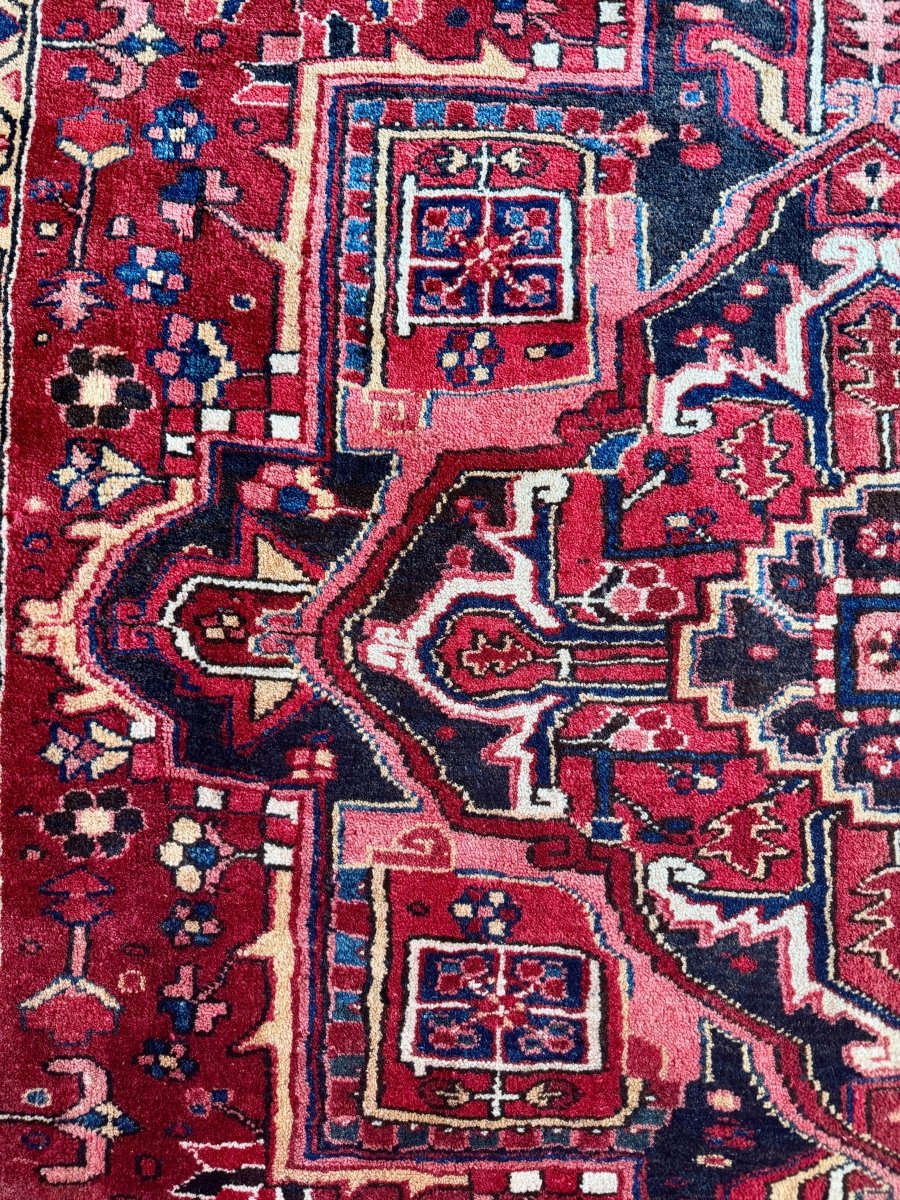 Persian Heriz Rug | 7' 7" x 10' 10"