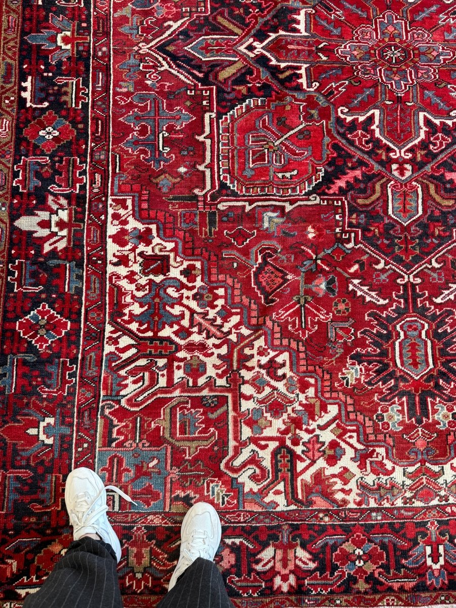 Persian Heriz Rug | 8' 2" x 10' 10"