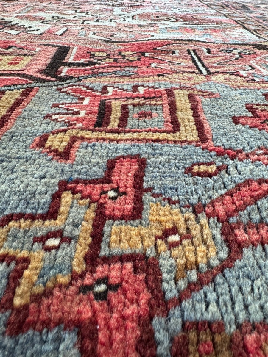 Persian Heriz Rug | 9' 8" x 12' 8"