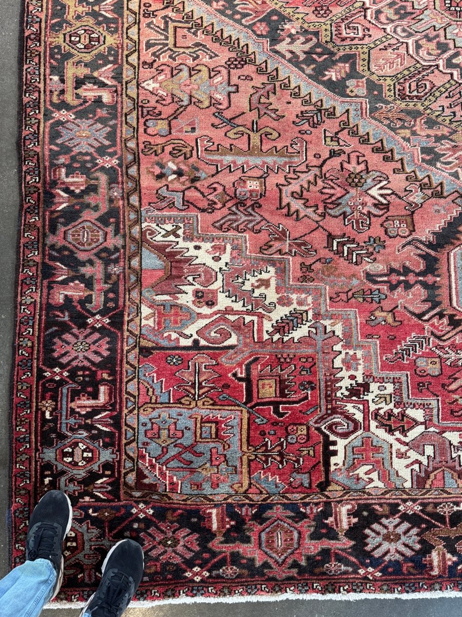 Persian Heriz Rug | 9' 8" x 12' 8"