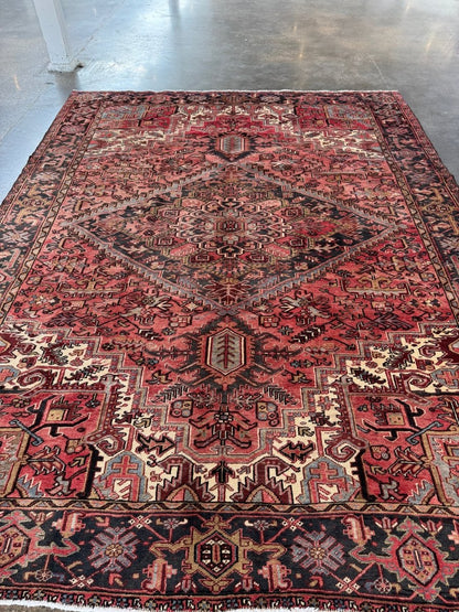 Persian Heriz Rug | 9' 8" x 12' 8"