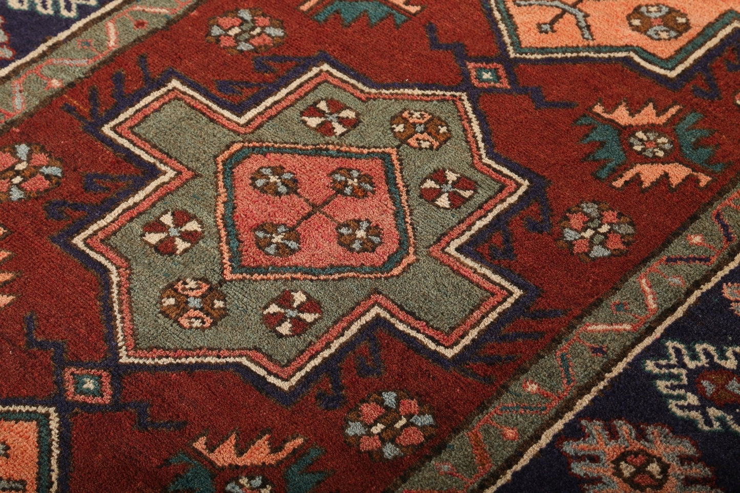 Persian Jozan Rug | 3' 11" x 7' 8"